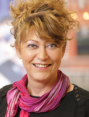 Hairstyler’s heaven - Inhaberin Irmgard Lehmann, Friseurmeisterin und Haarstruktur-Expertin